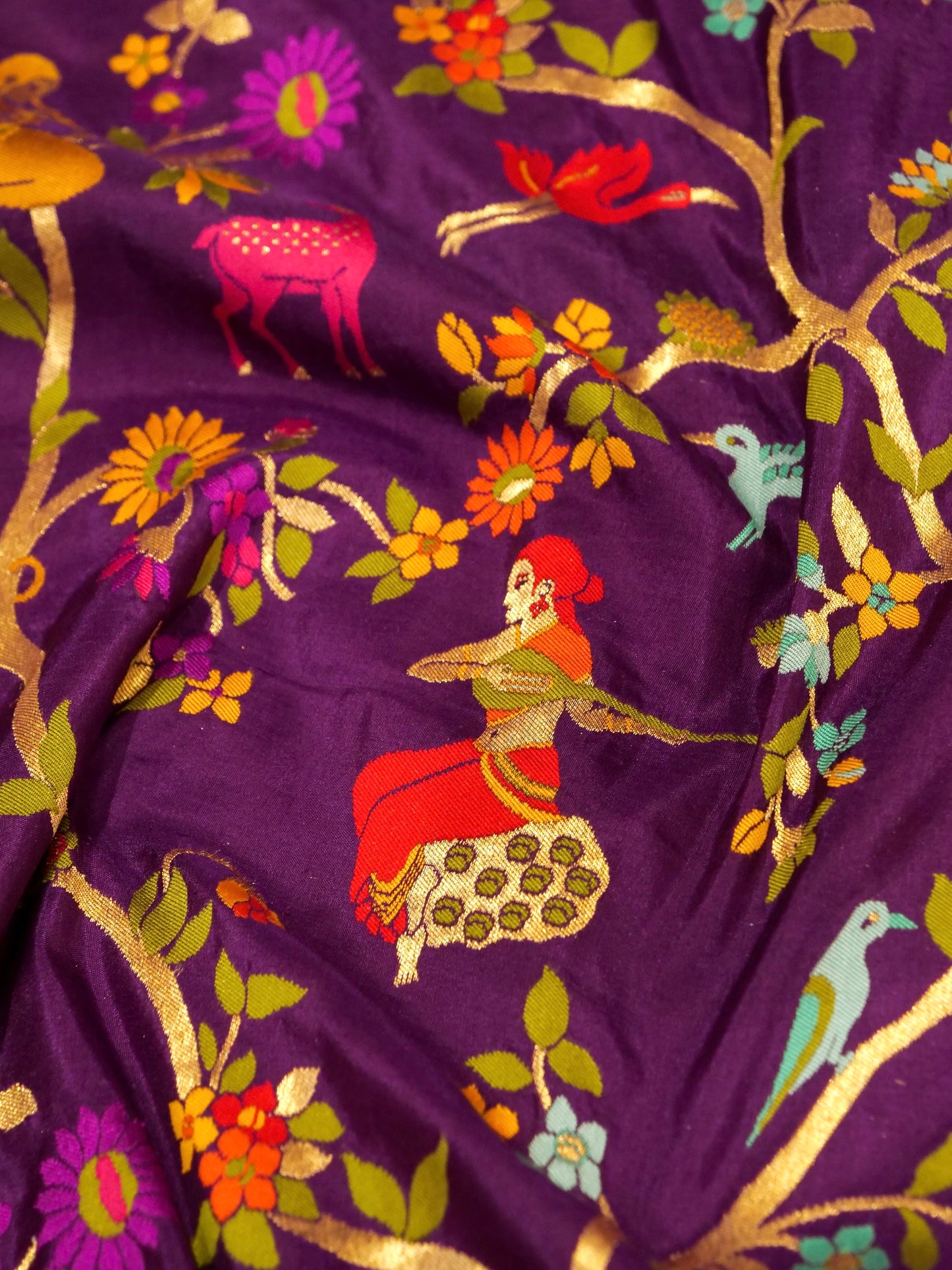 Pure Banarasi Silk Shikargah Saree with Paithani Border