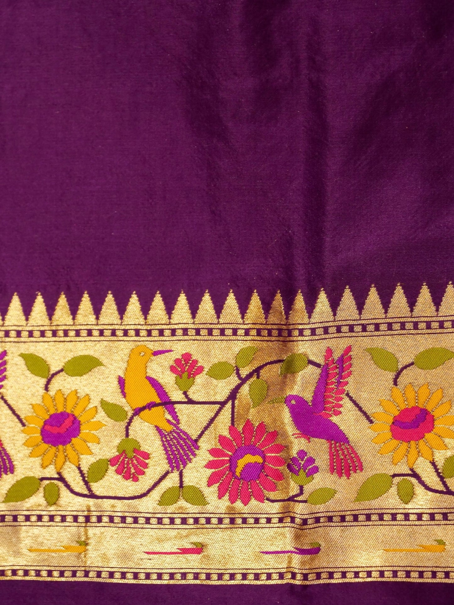 Pure Banarasi Silk Shikargah Saree with Paithani Border