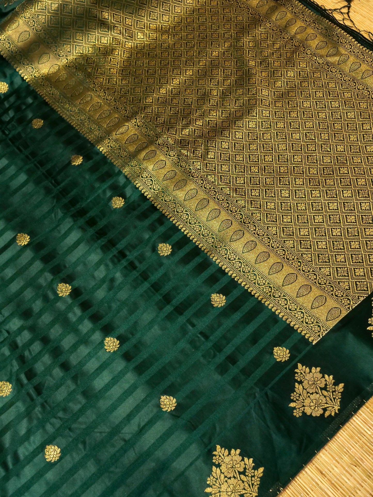 Banarasi Silk Saree With Allover buti work