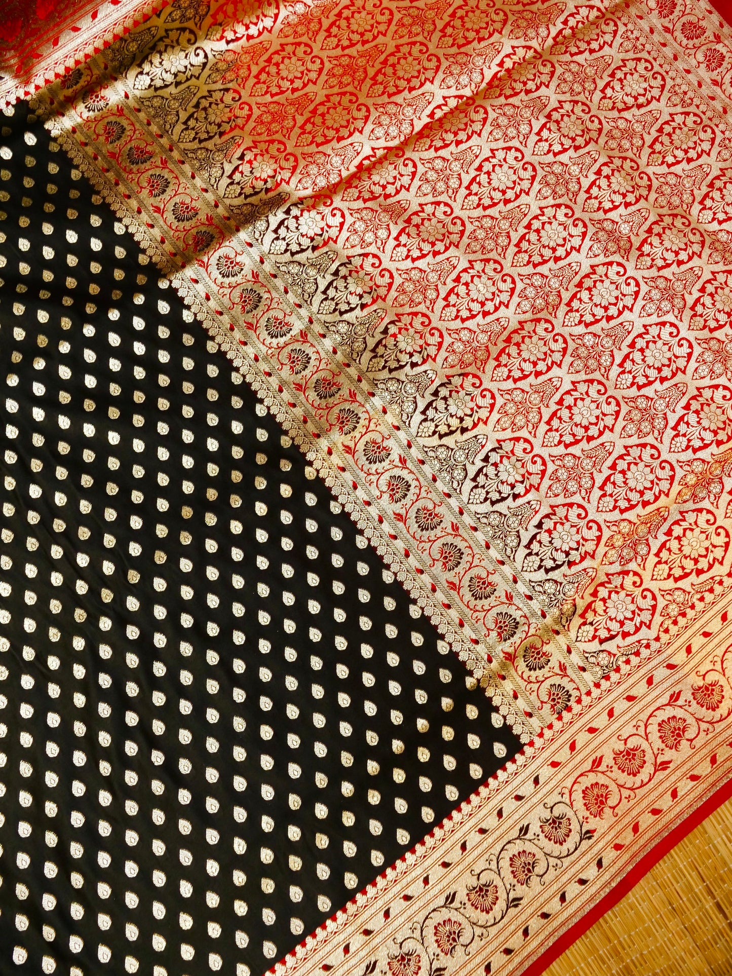 Banarasi Katan Silk Saree with allover Buti Work