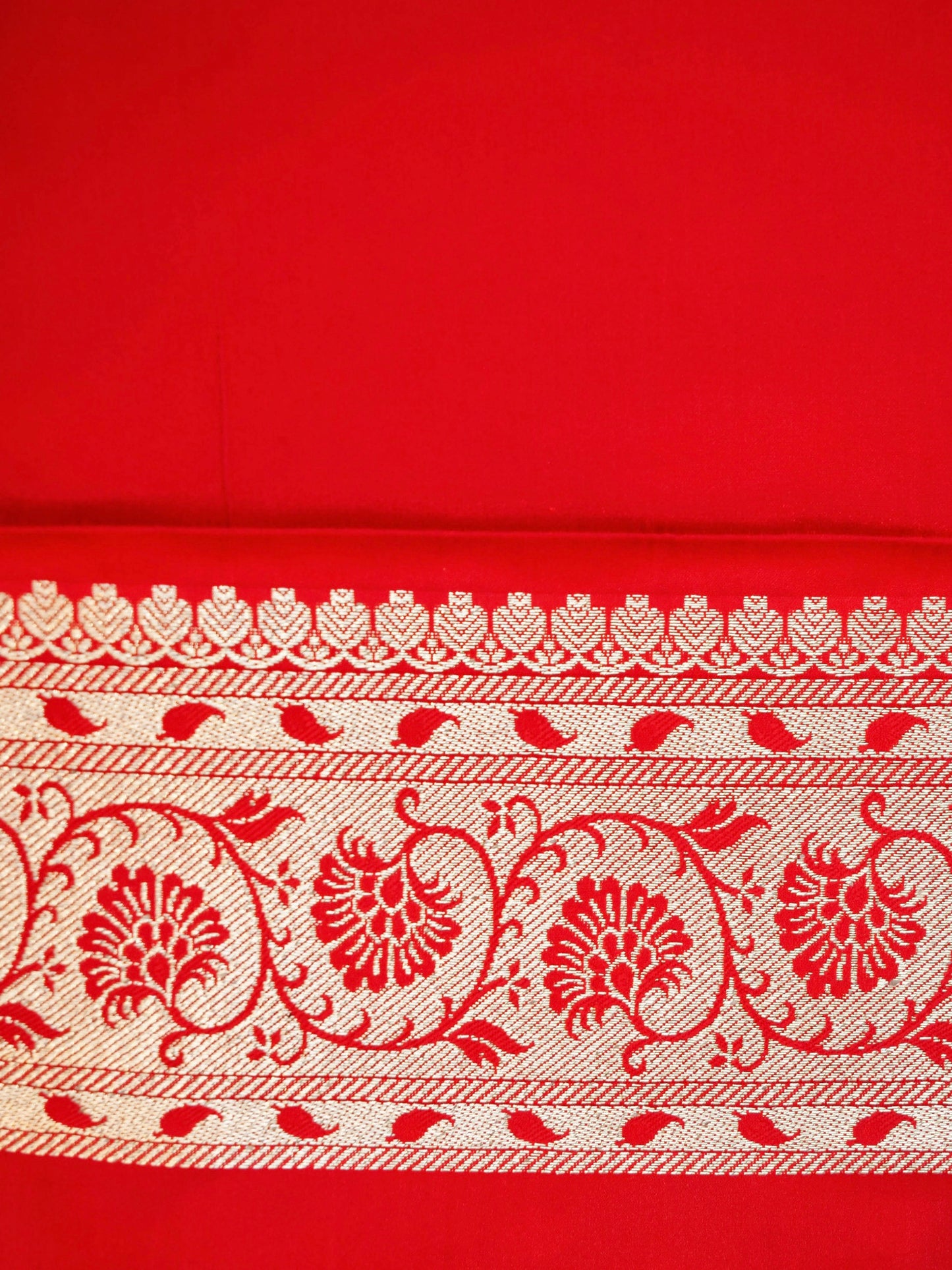 Banarasi Katan Silk Saree with allover Buti Work